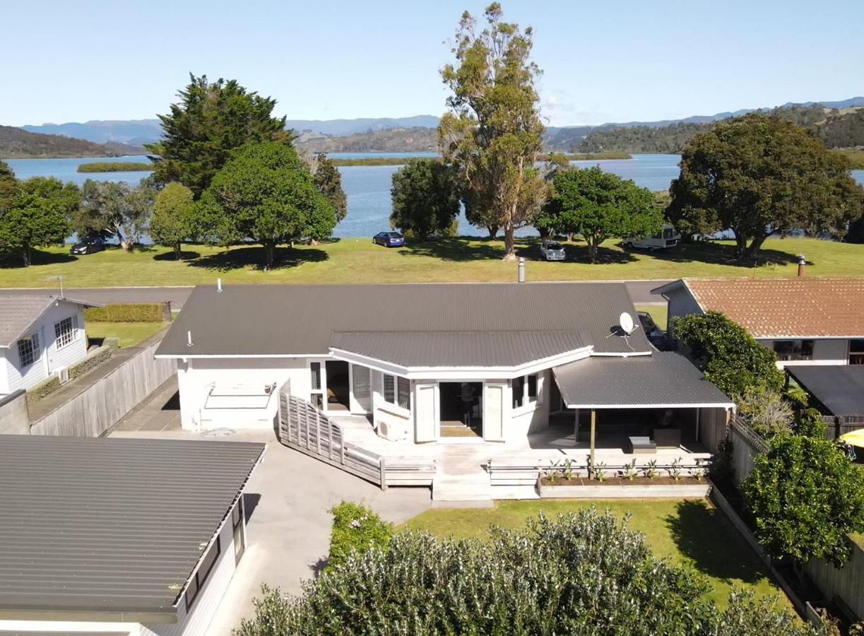 The Great Escape, Luxury Waterfront, Hottub Villa Whitianga Exterior foto
